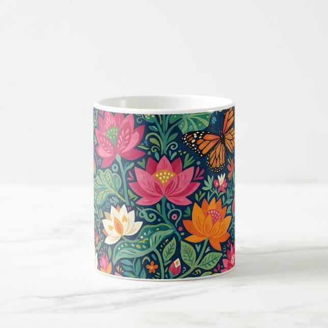 Caneca de Café Abstrato Lotus & Monarca (Centro)