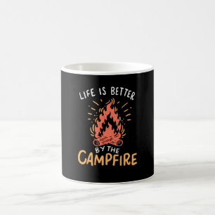 Caneca De Café Acampamento - A Vida É Melhor Ao Redor Da Fogueira