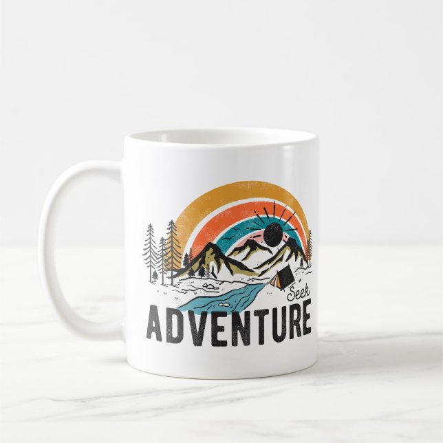 Caneca De Café Acampamento de Montanha em Busca de Aventura (Esquerda)