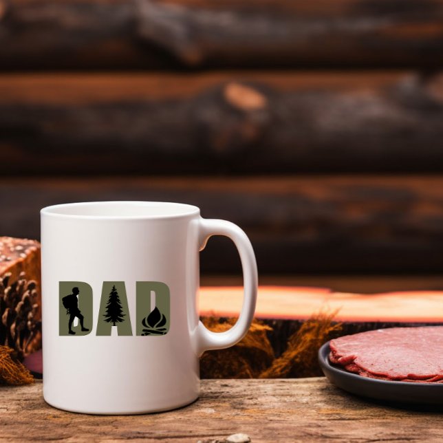 Caneca De Café Acampamento e pai de caminhada (Criador carregado)