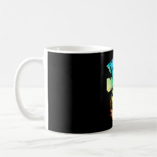 Caneca De Café Acredita em bigfoot meninas tie dye sasquatch crip