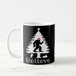 Caneca De Café Acredite na Árvore de Natal da Criptozoologia Bigf