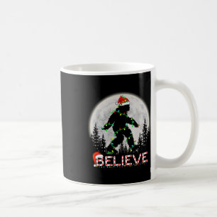 Caneca De Café Acreditem que Candy Cane Sasquatch Papai noel Luze