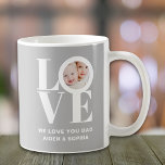 Caneca De Café Adoramos O Dia de os pais De Fotografias Personali<br><div class="desc">Essa Mug Fotográfica do Nós Amávamos Você Pai é decorada com a palavra LOVE em tipografia branca em fundo de cinza. Facilmente personalizável com sua foto e seu nome. Faz um presente de Dia de os pais excelente.</div>