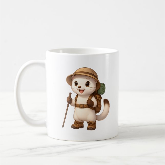Caneca De Café Adventure Okojo Mug – Cute Hiking Stoat Illustrati (Esquerda)