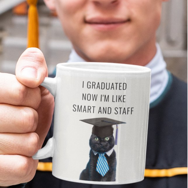 Caneca De Café Agora sou como um presente de graduação inteligent (Criador carregado)