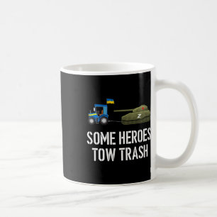 Caneca De Café Agricultor da Ucrânia Rebocando Tanque Abandonado
