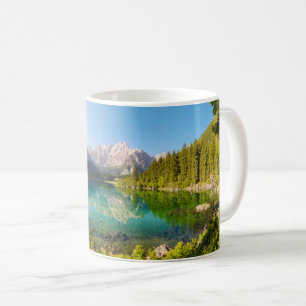 Caneca De Café Água Lago di Fusine Monte Gangart Alpes Julianos
