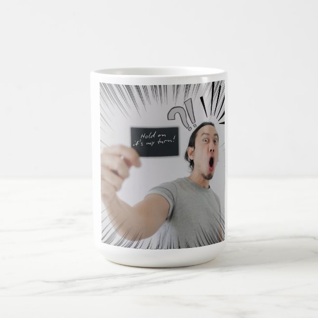 Caneca De Café Aguenta! É Minha Vez! – Design de Expressão Cômica (Centro)