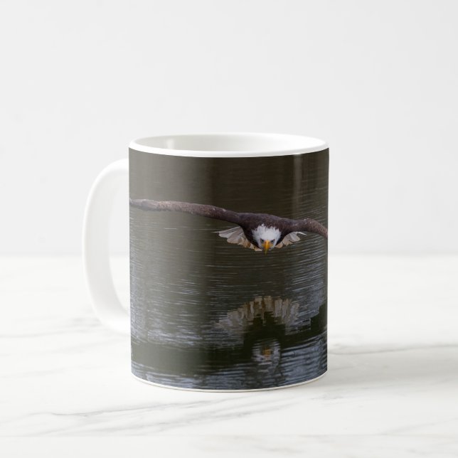 Caneca De Café Águia-careca em Voo (Frente Esquerda)