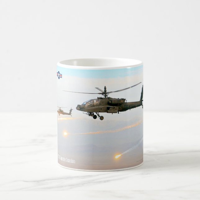 CANECA DE CAFÉ AH-64E APACHE GUARDIAN (Centro)