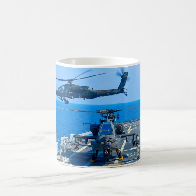 CANECA DE CAFÉ AH-64E APACHE GUARDIAN (Centro)