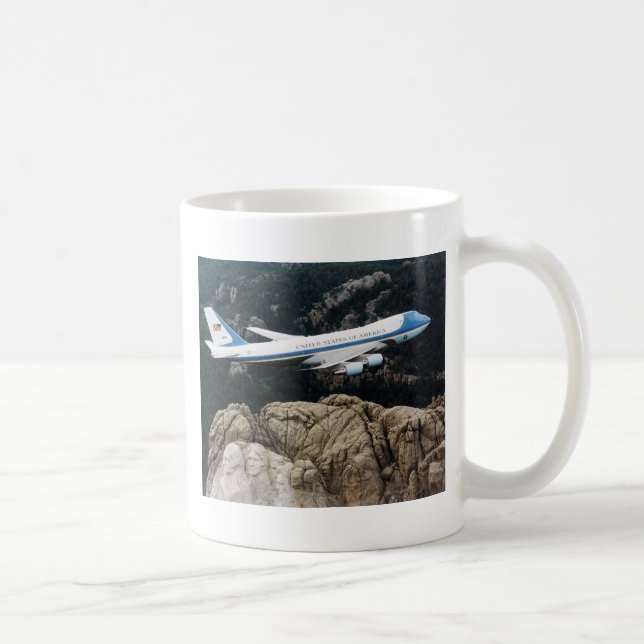 Caneca De Café Air Force One sobre o Monte Rushmore agride (Direita)