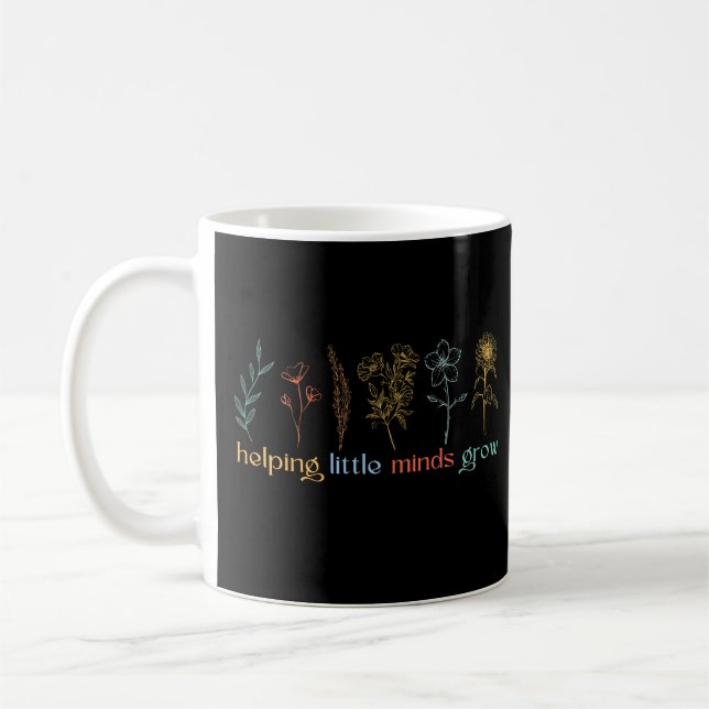Caneca De Café Ajudando as Pequenas Mentes a Crescer (Esquerda)