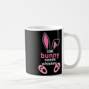 Caneca De Café Algum Coelhinho Precisa de Uísque 