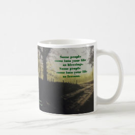 CANECA DE CAFÉ ALGUMAS PESSOAS ENTRAM NO SEU GRUPO DE VIDA