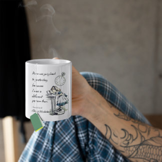 Caneca De Café Alice no País das Maravilhas