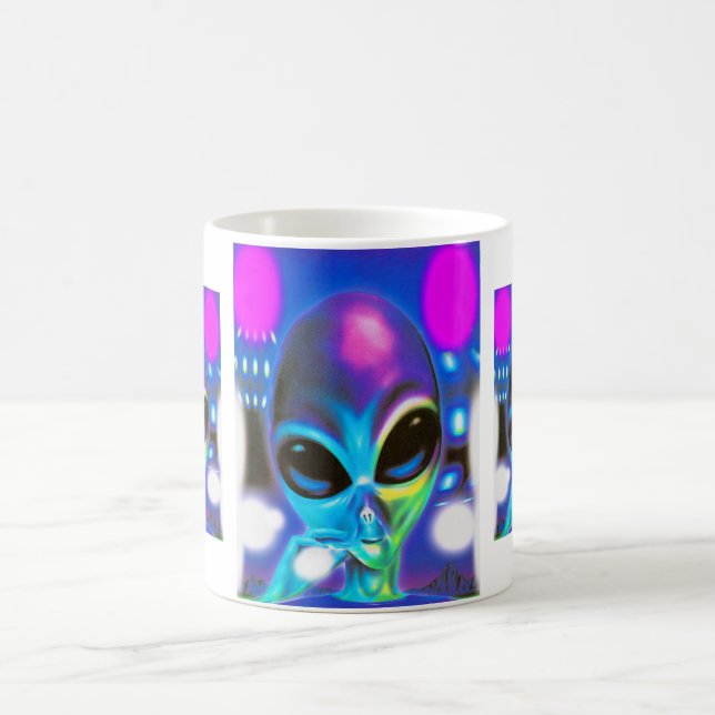 Caneca De Café Alienígena encontra diversão (Centro)