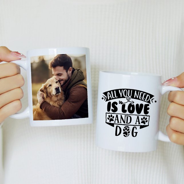 Caneca De Café All You Need is Love and a Dog Photo (Criador carregado)