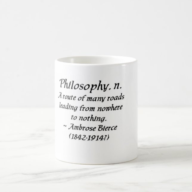 Caneca De Café Ambrose Bierce sobre filosofia (Centro)
