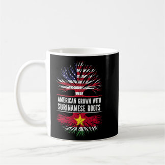 Caneca De Café Americano Cresceu Com Raízes Surinamesas E Sinaliz