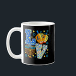 Caneca De Café Amo as Decorações de Chanucá Bonito Dreidel Menora<br><div class="desc">AMAVA Desortações Bonitas de Chanucá Dreidel Menorah Chanukah</div>