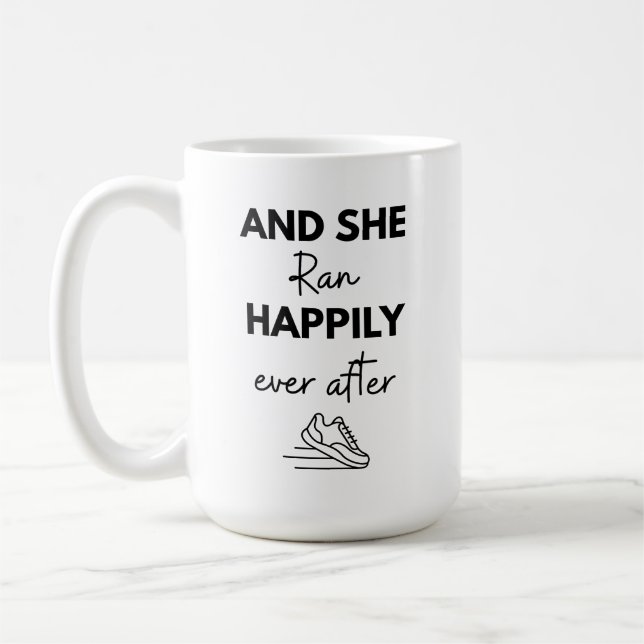 Caneca De Café And She Ran Happily Ever After Running Marathon (Esquerda)