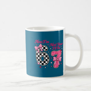 Caneca De Café Aniversário de 7 anos eu tinha 6 agora eu tenho 7,