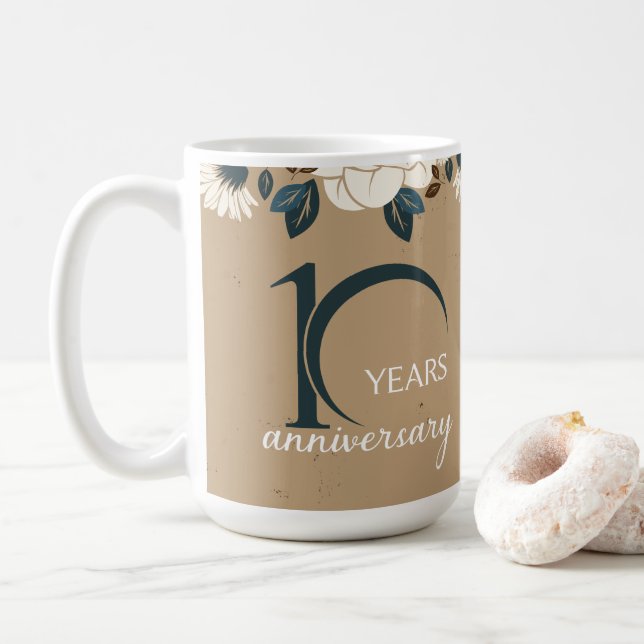 Caneca De Café Aniversário de Casamento Rustic Floral 10 (Com Donut)