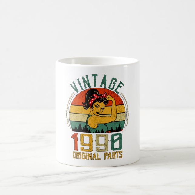 Caneca De Café Aniversário de Mulher de 1990  (Centro)