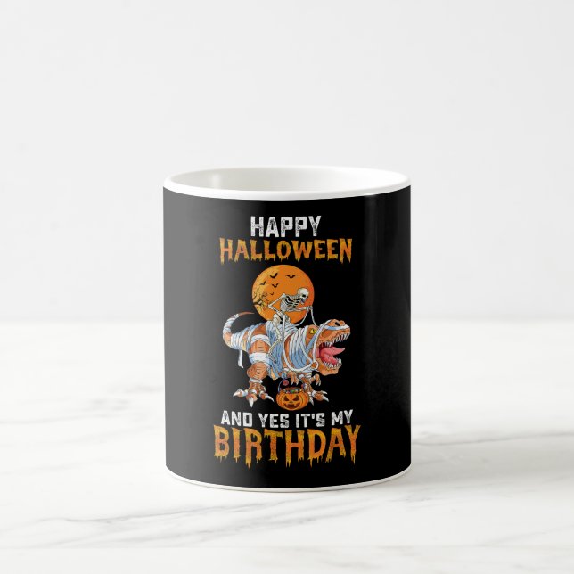 Caneca De Café Aniversário Halloween Skeleton Andando Mummy Dinos (Centro)