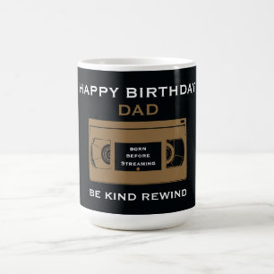 Caneca De Café Aniversário Nostálgico Além da Colina