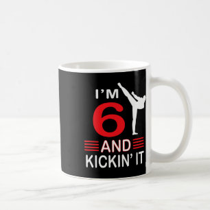 Caneca De Café Aniversário Oferta de Artes Marciais Oferece Garot