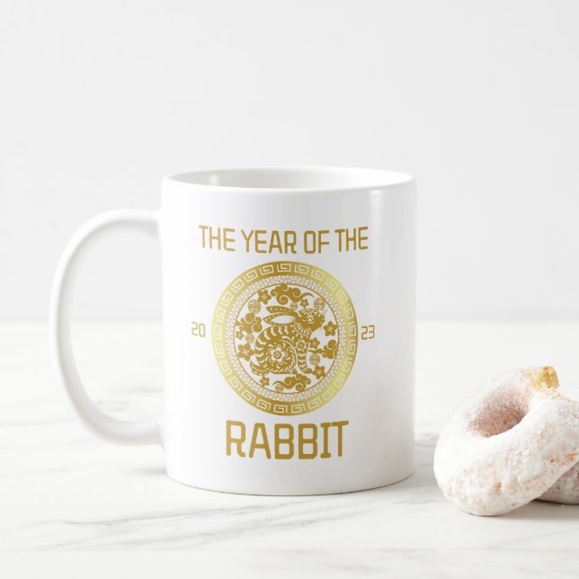 Caneca De Café Ano chinês personalizado do coelho 2023 (Com Donut)