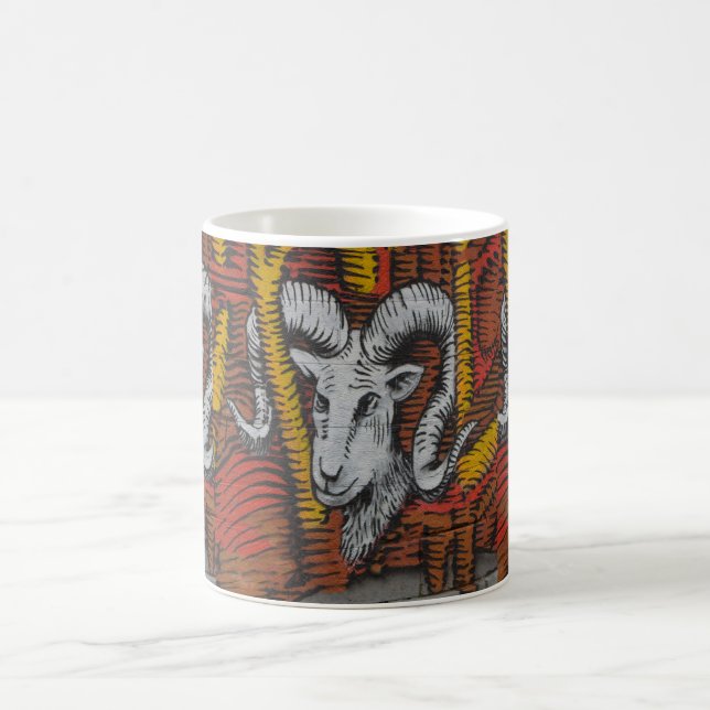 Caneca De Café Ano Do Grafite De Ram De Ovinos Caprinos (Centro)