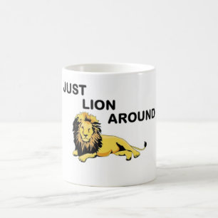 CANECA DE CAFÉ APENAS LION POR AÍ