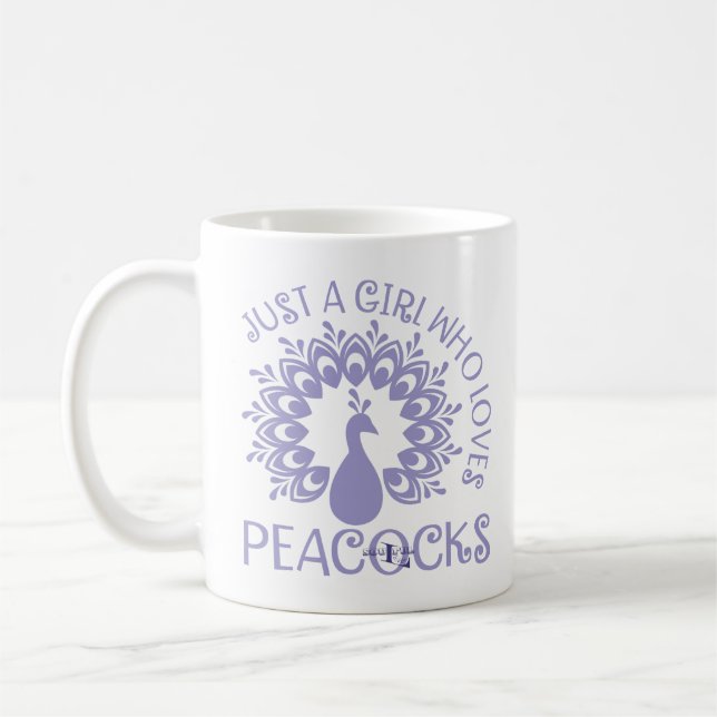 Caneca De Café Apenas Uma Menina Que Ama Peacocks (Esquerda)