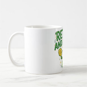 Caneca De Café Aposentado e Conservado em Pickle Design Engraçado