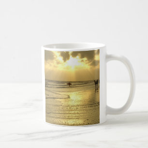 Caneca De Café Aproveitando a praia no Sunset