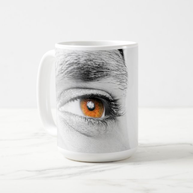 Caneca De Café Aproximação dos olhos humanos (Frente Esquerda)