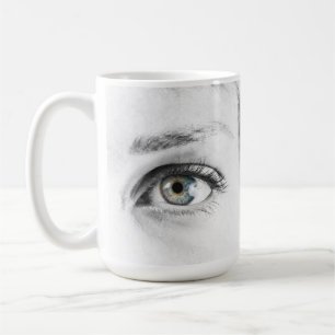 Caneca De Café Aproximação dos olhos humanos