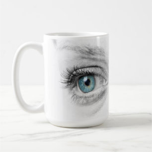 Caneca De Café Aproximação dos olhos humanos