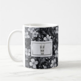 Caneca De Café Aquarela Floral com Letra em Prata Monograma