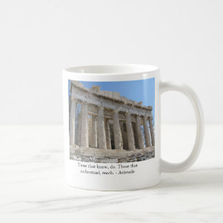 Caneca De Café Aqueles que sabem, fazem. Aqueles que compreendem,