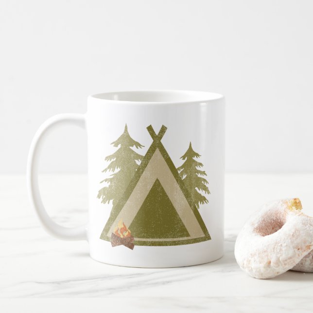 Caneca De Café Área De Campismo Distante Na Natureza (Com Donut)