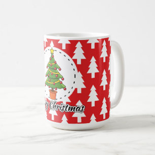 Caneca De Café Árvore de Natal sobre Pinheiros Vermelhos - Feliz
