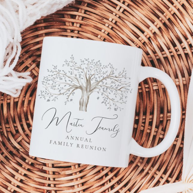Caneca De Café Árvore Familiar Mantendo Aquarela (Criador carregado)
