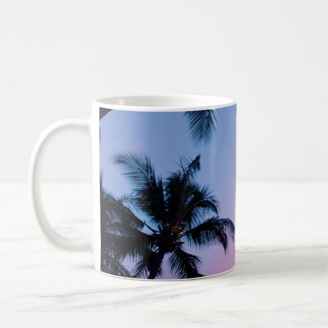 Caneca De Café Árvores de coco de fotografia de baixo ângulo dura (Esquerda)