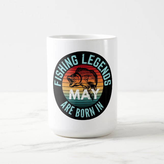 CANECA DE CAFÉ AS LEGENDAS DE PESCA SÃO NASCERES EM MAIO (Centro)