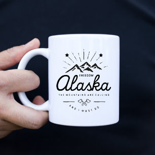 Caneca De Café As montanhas de Alaska são chamando mim devem ir